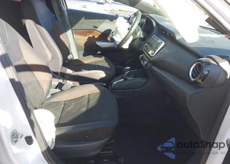 2018 Nissan Kicks Sr from USA, damaged, VIN 3N1CP5CU2JL526318